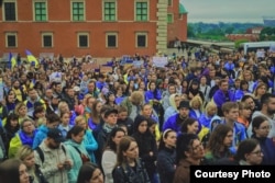 Митинг в поддержку Украины и защитников «Азовстали». Варшава, Польша. Август 2022 года. Фото Тимура Нусимбекова