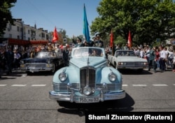 Шествие «Бессмертный полк» в Алматы.