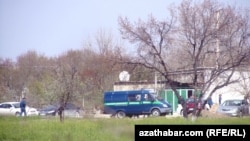 Полицейский автомобиль в Туркменистане.