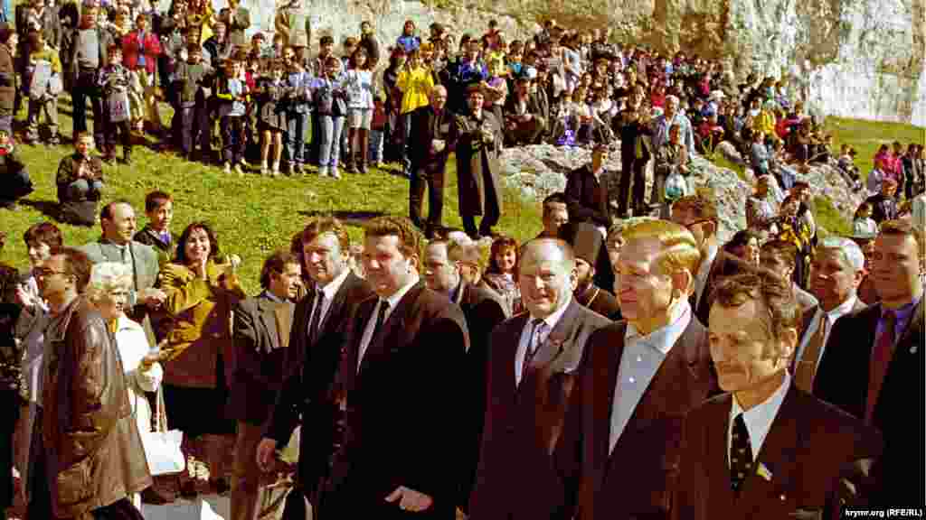 С 1991 по 2013 год Джемилев был главой меджлиса крымско-татарского народа.&nbsp; На фото: Мустафа Джемилев и президент Украины Леонид Кучма в Бахчисарае. 21 марта 2001 года.