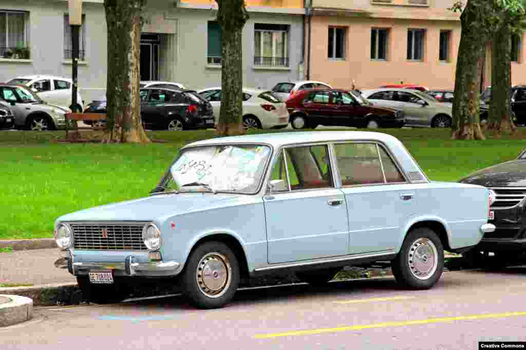 Итальянский Fiat 124 был назван Европейским автомобилем года в 1966 году. Однако слава автомобиля будет навсегда ассоциироваться с &laquo;сделкой века&raquo; после того, как Fiat подпишет контракт с СССР о создании крупнейшего в России автозавода.